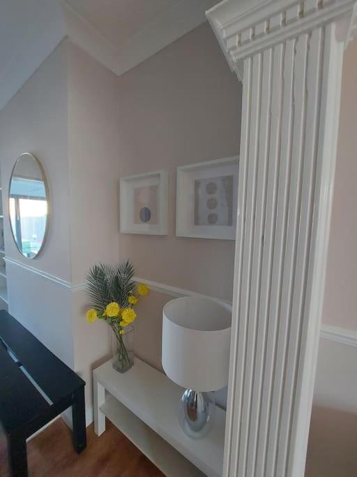 Beautiful Bright Three Bedroom House In Brighton And Hove With Free Parking Kültér fotó